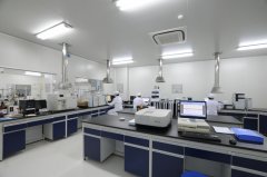 實(shí)驗(yàn)室設(shè)計(jì)的自動閉門器的使用